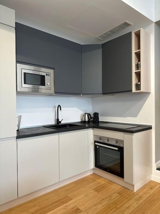 Casaviva - Apartment In The Historic Center - Sea Genua Exteriör bild