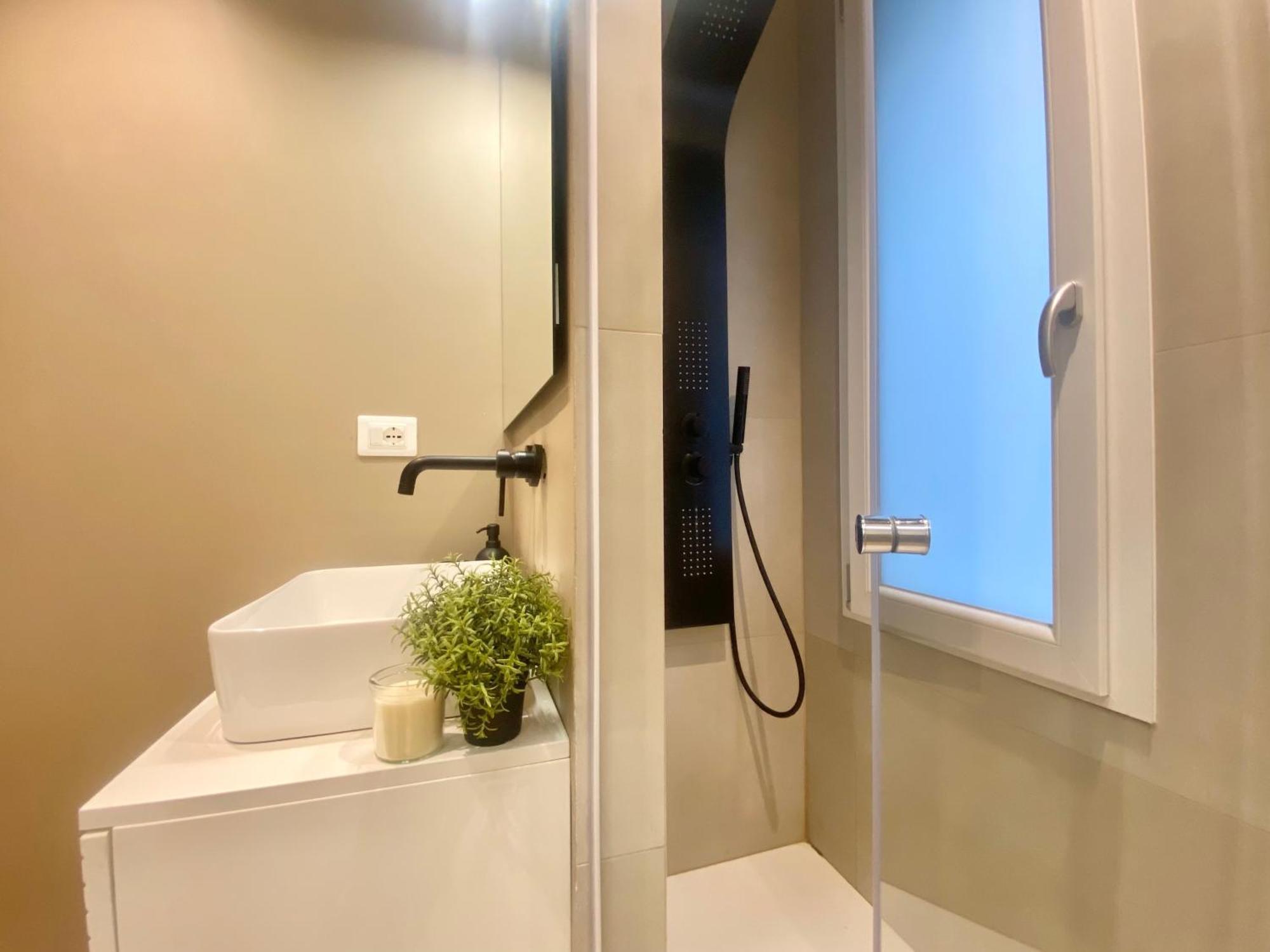 Casaviva - Apartment In The Historic Center - Sea Genua Exteriör bild